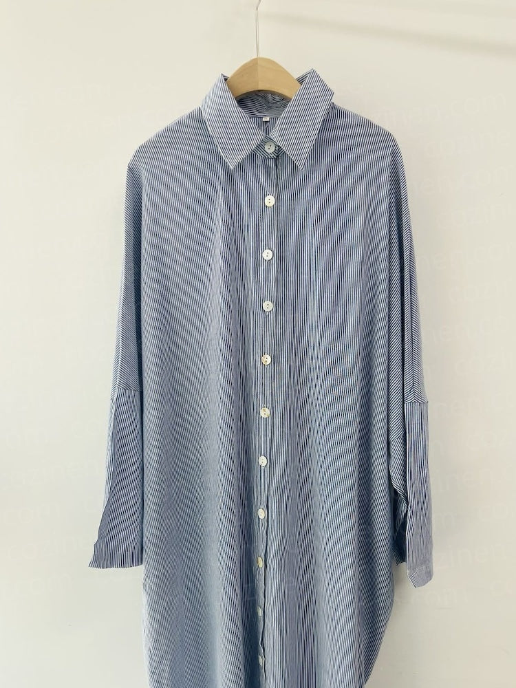 🧥 50% RABATT! 🌸 Gestreifte Strickjacke – Loose Large Size, unregelmäßiges Kleid – Weicher Stoff, lässiger Schnitt & vielseitig kombinierbar – perfekt für jeden Tag oder einen entspannten Look 🌿✨