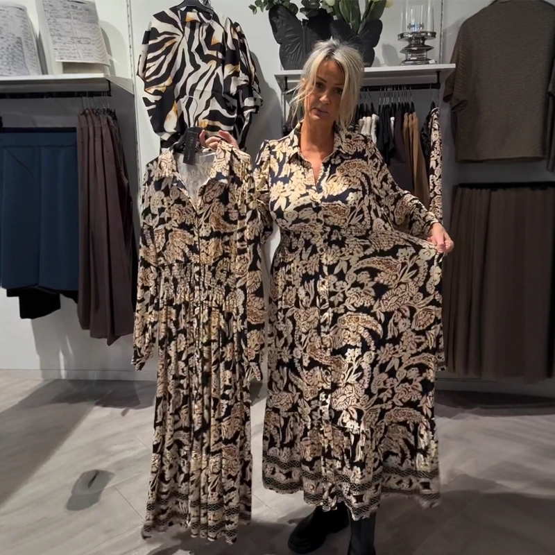 Anmutiges Langarmkleid mit Blumenmuster