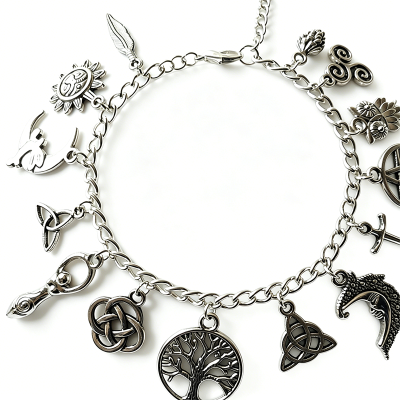 📢📢50% RABATT !! ⏰Vintage Heidnisches Charm-Armband für Damen